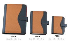 萬用手冊 A028934,公文包,萬用手冊,經理夾,文件夾,筆記本,日記本,日記薄,名片夾,CD包,錢包,會議禮品,禮品,文具禮品,皮具,皮具禮品生產供應商 文件夾